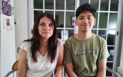 "Ya no sé qué más hacer": el dolor de la mamá de un paciente sin medicamentos