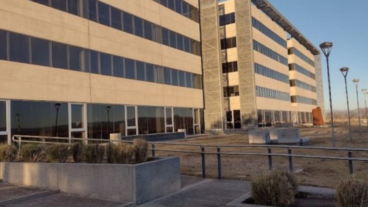 La esposa del exministro Bermúdez fue designada directora de Innovar y Emprender S.E.M