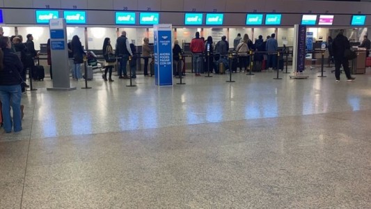 Aerolíneas Argentinas: levantaron asamblea en el aeropuerto de Córdoba