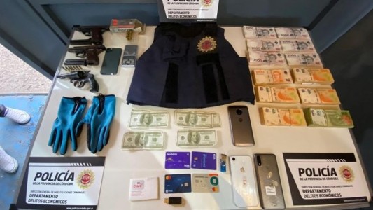 Córdoba: fuerte operativo por estafas en barrio Hipólito Irigoyen