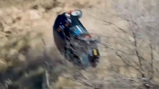 Video: impactante vuelco en el Rally Día de la Bandera en Villa Carlos Paz