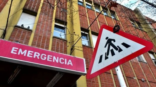 Un adolescente de 13 años fue agredido por un hombre al salir de la escuela