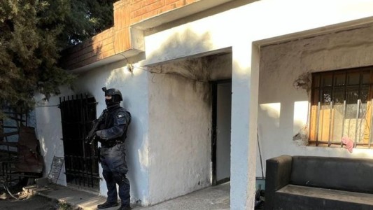 FPA detuvo a una mujer y a su hija menor de edad por venta de estupefacientes en Villa Cornú