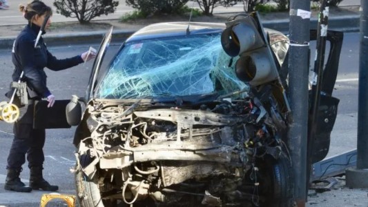 Rechazaron la excarcelación para el abogado que cruzó en rojo y mató a una médica en La Plata