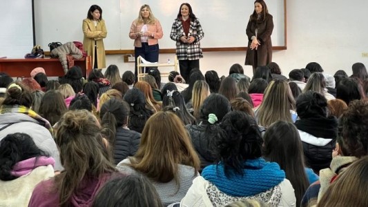 Más de 1000 personas participaron del concurso abierto de ingreso a la carrera docente para el sistema educativo municipal