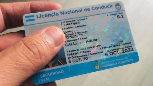 Córdoba: se regulariza la entrega de plásticos de las licencias de conducir