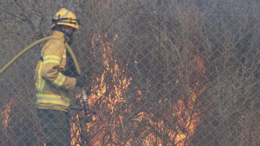 Actualización sobre los incendios en Córdoba: continúan trabajos en La Calera y en otros puntos de la provincia