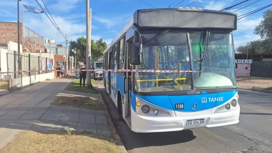 Córdoba: le amputaron un brazo a la mujer atropellada por un colectivo