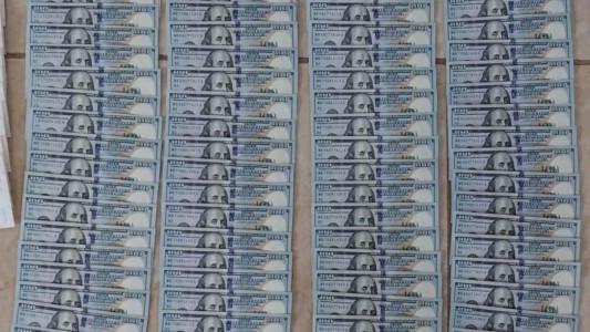 Villa del Dique: detuvieron a un expolicía por robo y le secuestraron dólares y armas sin declarar