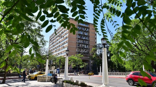 Tiempo en Córdoba: temperaturas frescas y cielo cambiante en la ciudad