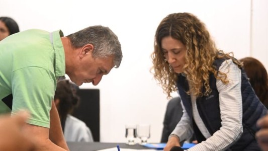 Córdoba: la Provincia entregó más de $1.100 millones para la reconstrucción de viviendas afectadas por los incendios