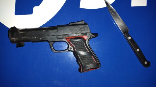 Un hombre en silla de ruedas intentó robarle a un peatón en barrio Pueyrredón