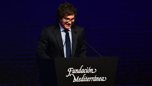 Javier Milei llegó a Córdoba para celebrar el aniversario 47 de la Fundación Mediterránea