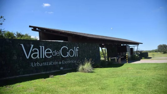 Robaron tres casas de un barrio cerrado de Córdoba durante el fin de semana