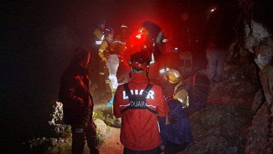 Rescataron a un guía turístico y a una mujer que estaban desorientados en Los Gigantes