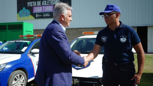 Llaryora puso en funciones las Guardias Locales de 12 localidades del departamento Santa María