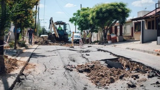 Barrio San Ignacio: la Municipalidad trabaja para arreglar el socavón
