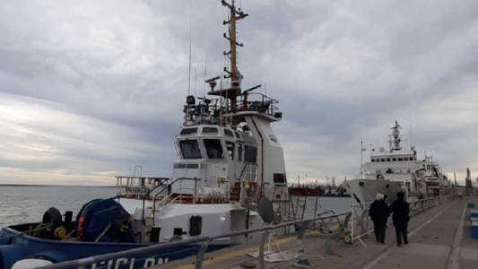 Hallaron muerto a un hombre dentro de un buque de Prefectura