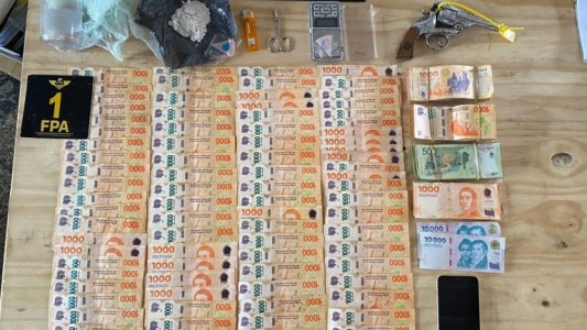 La FPA desarticuló puntos de venta de drogas en Villa María y Río Tercero