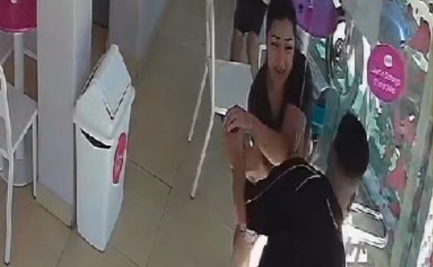 La inseguridad no da tregua: tomaban un helado y un delincuente les arrebató el celular