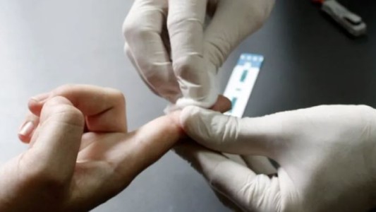 Testeos que salvan vidas: 3 casos de VIH y 10 de sífilis detectados en una jornada de prevención