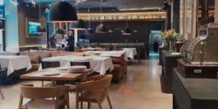 Mendoza: murió el parrillero de un restaurante y obligaron a los empleados a seguir trabajando junto al cuerpo