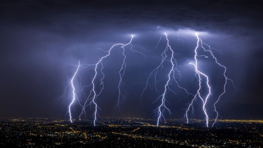 Tragedia en Córdoba: murió tras ser alcanzado por un rayo, en medio de la feroz tormenta