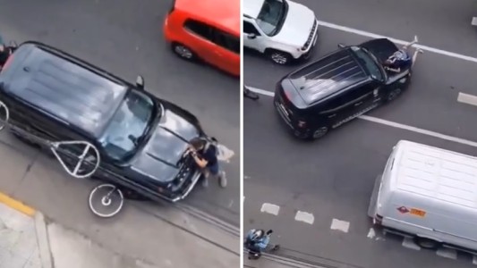 Una automovilista atropelló y arrastró a un ciclista en el capót