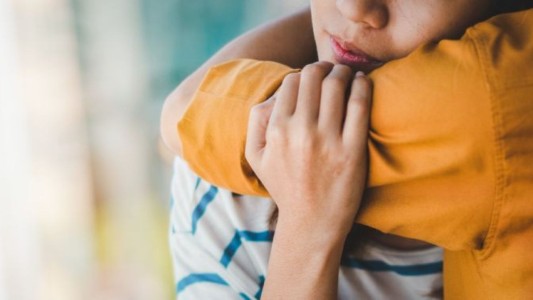 Buscan familias para adoptar a 14 niños y adolescentes de Córdoba