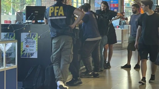 Allanaron shoppings de Córdoba por la venta de productos internacionales truchos