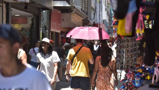 Tiempo en Córdoba: lunes caluroso con alerta de tormentas