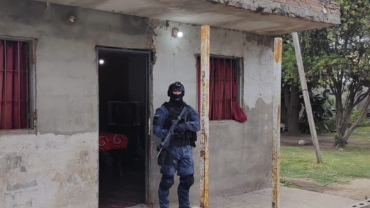 Operativo en Malvinas Argentinas: detuvieron a dos personas e incautaron estupefacientes