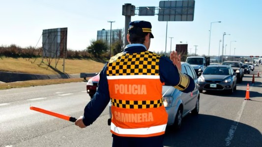 La infracción de tránsito más frecuente en la provincia el primer día de 2025