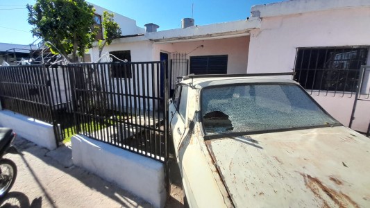 Seis hombres armados tirotearon una vivienda buscando a un vecino apodado “Porotín”