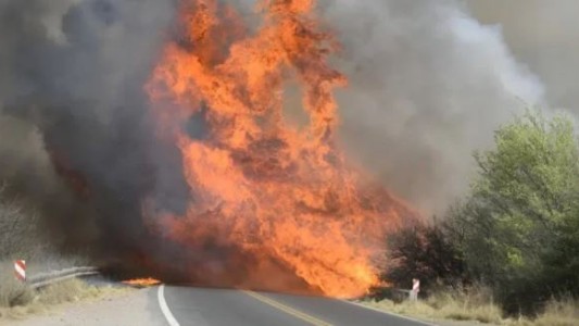 Dramática advertencia sobre los incendios en Nahuel Huapi: se tardará más de tres meses en detenerlos
