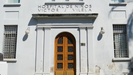 Sobrevivientes del trágico siniestro en Rosario: la niña evoluciona favorablemente y el padre recibe atención psicológica