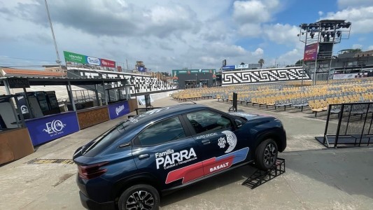 Familia Parra presenta el Citroën Basalt en las sierras cordobesas