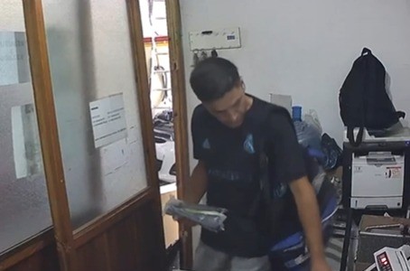 Simuló ser un vendedor ambulante y robó en un taller mecánico