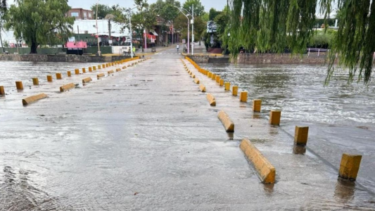 Temporal de lluvias genera crecidas en la cuenca del río San Antonio