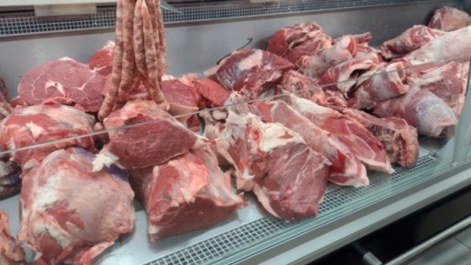 Clausuraron una carnicería por contaminación ambiental