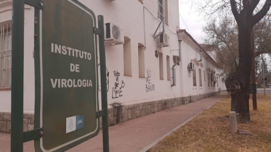 La UNC detectó un caso de psitacosis