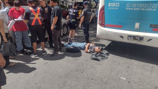 Robo frustrado en un colectivo: usaron gas pimienta para huir y uno terminó atropellado
