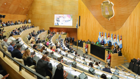 Legislador denuncia al gobierno de Córdoba por alteraciones en el reglamento legislativo