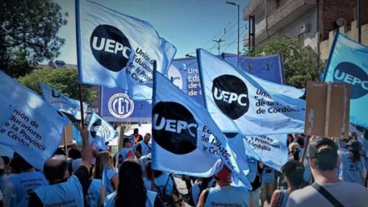 El Gobierno de Córdoba presentó una nueva oferta salarial a docentes