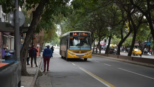El esquema de servicios en Córdoba para el feriado del 2 de abril