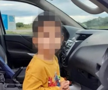 Encontraron a un niño de 3 años deambulando sólo por la ruta