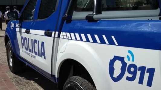 Córdoba: un joven de 22 años pelea por su vida tras ser atacado a balazos en barrio Las Violetas