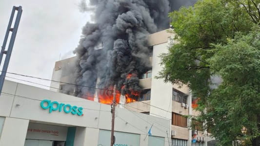 El gobierno provincial declaró el estado de emergencia en Apross tras el incendio