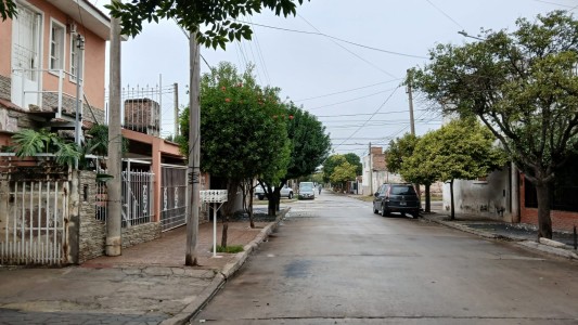 Intentó robar, cayó del techo y quedó enredado en un alambre de púas en Córdoba