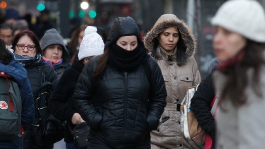 Mayo se despide con heladas en Córdoba: mínima de 2°C y calles resbaladizas